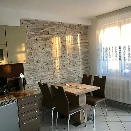 Apartament W Centrum Pod Lwami Apartment Misdroy