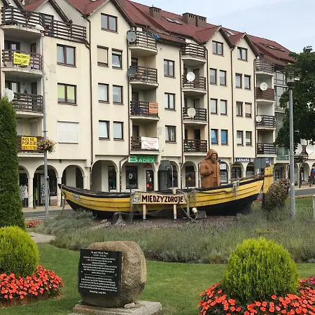 Apartament W Centrum Pod Lwami Apartment